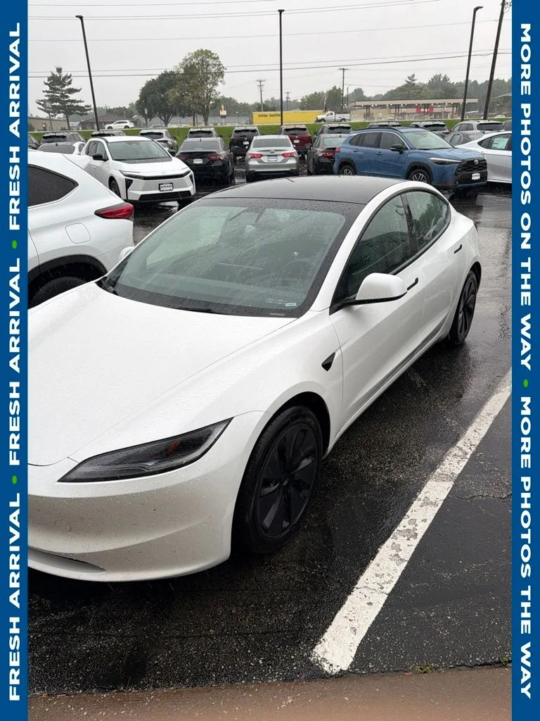 Used 2025 White Tesla Long Range image 1