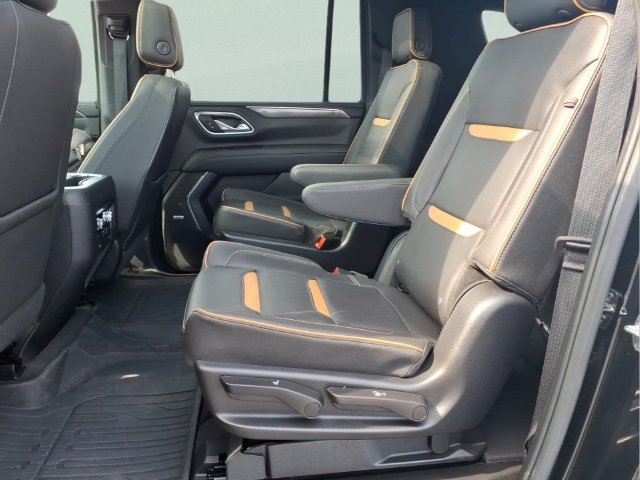 Used 2023 Onyx Black GMC AT4 image 18