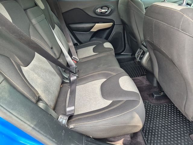 Used 2017 Blue Jeep Sport image 26