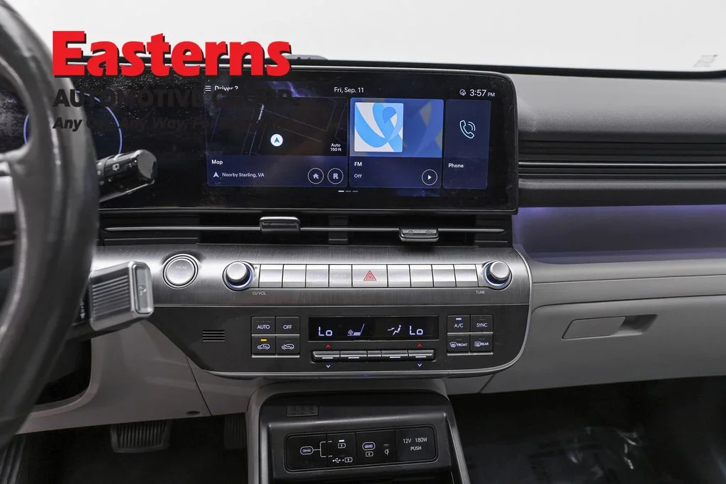 Used 2024 Black Hyundai Limited image 12