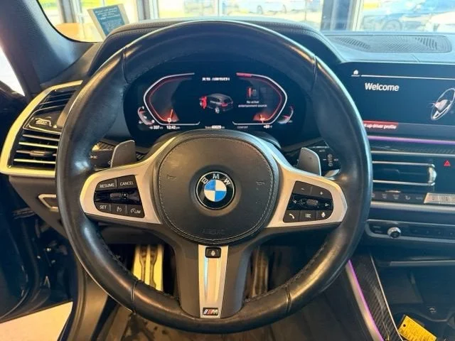 Used 2022 Phytonic Blue Metallic BMW M50i image 17