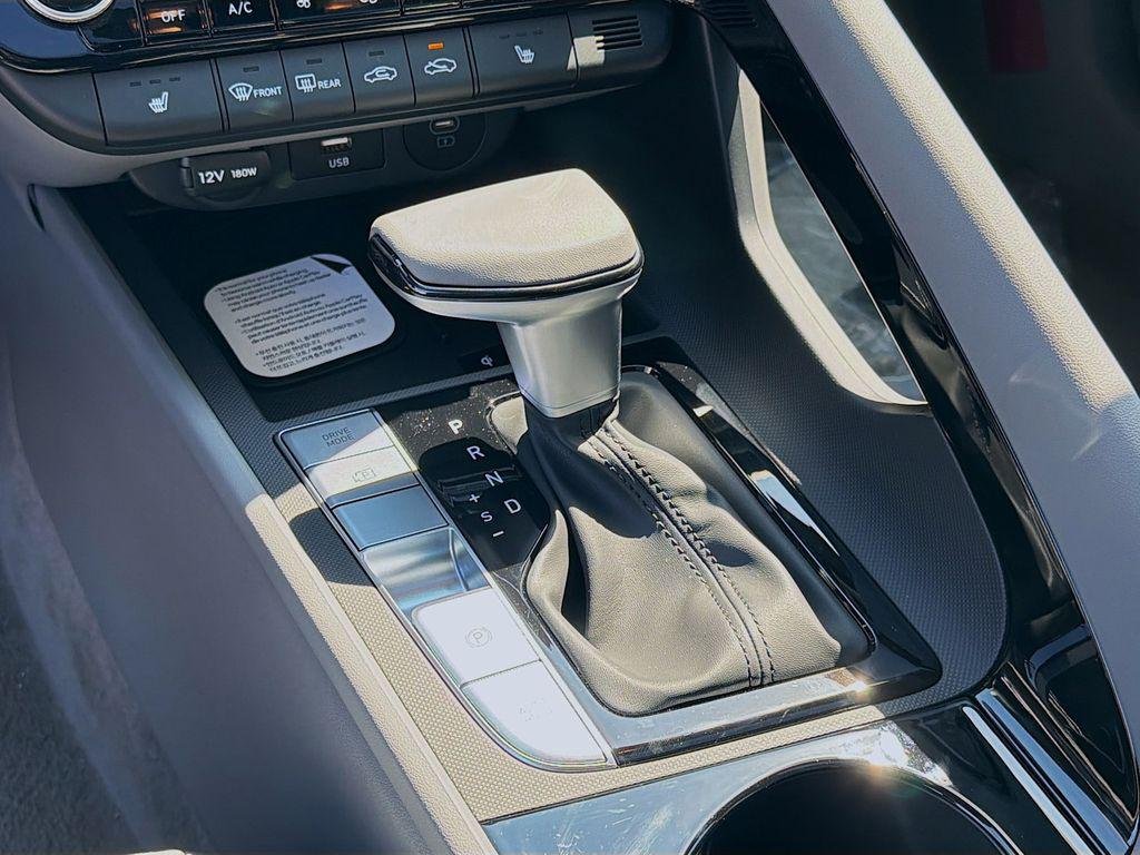 2026 Hyundai Elantra SEL - Photo 13