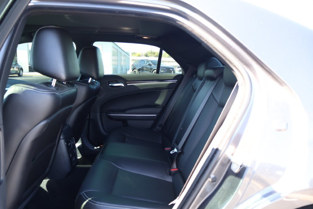 2023 Chrysler 300 S - Photo 34