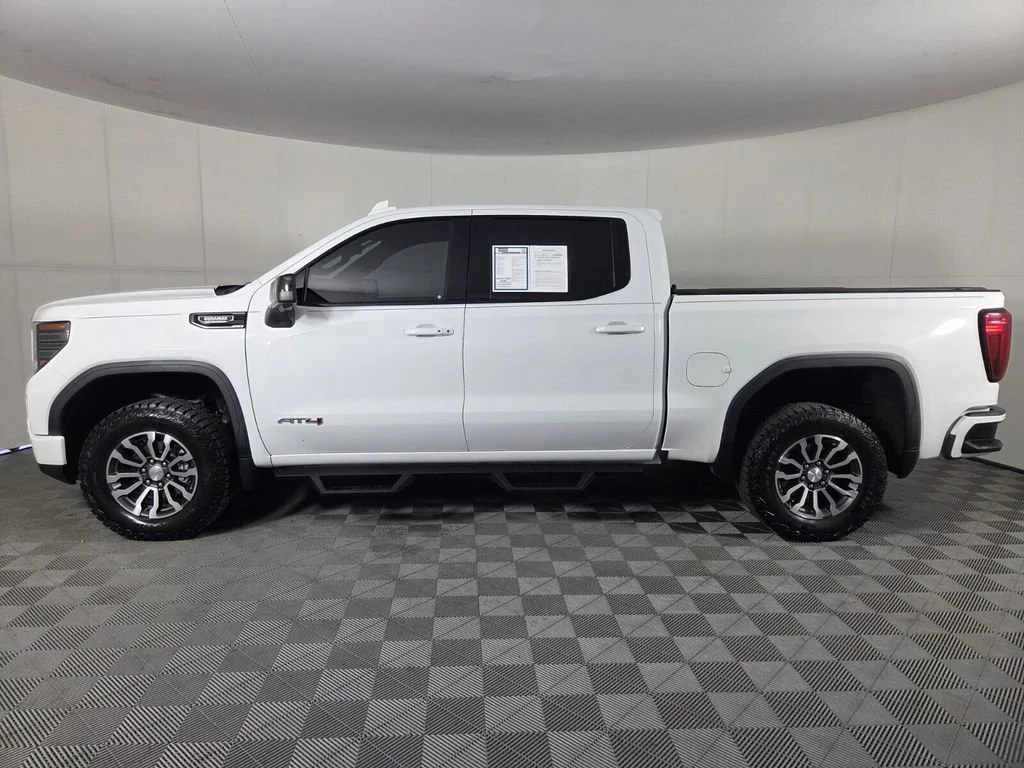 Used 2023 Summit White GMC AT4 image 8