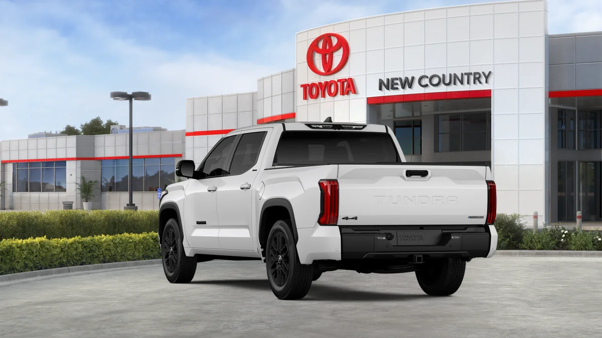 2026 Toyota Tundra Limited - Photo 7