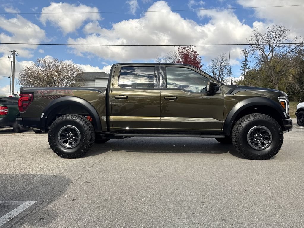 2025 Ford F-150 Raptor photo 4