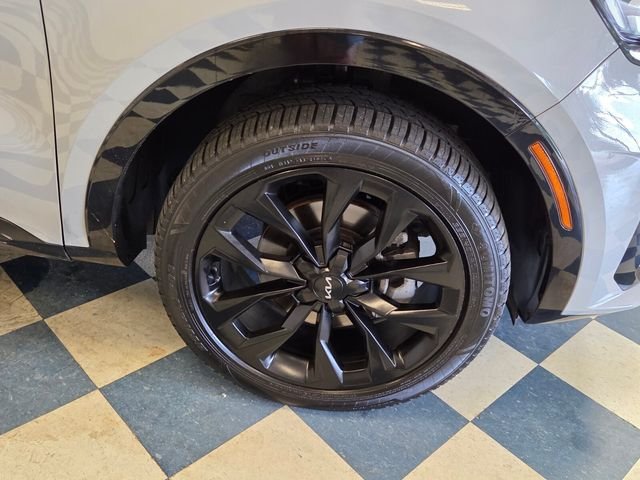 Used 2023 Gray Kia SX-Prestige image 9