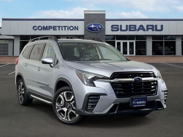 Used 2023 Ice Silver Metallic Subaru Limited image 1