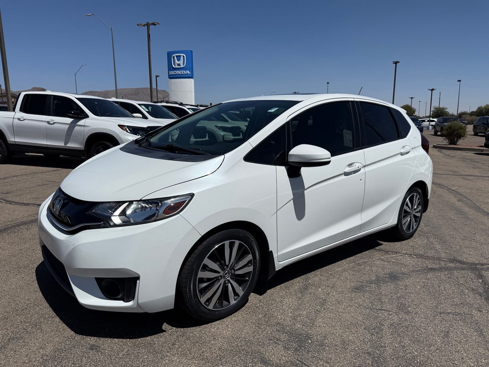 Used 2017 White Orchid Pearl Honda EX image 1