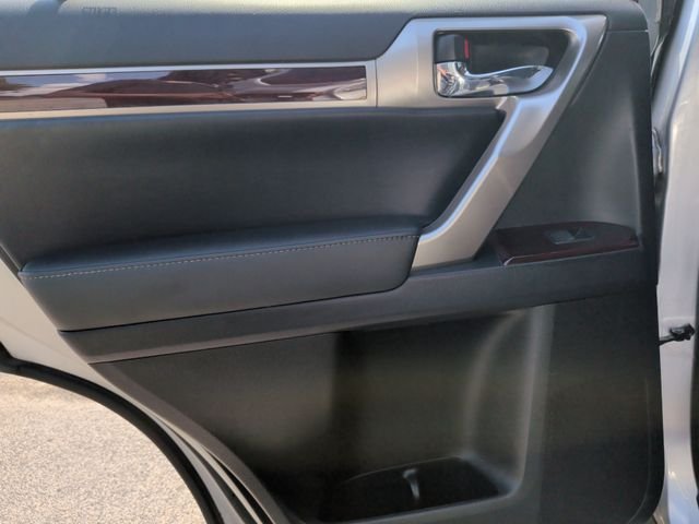 Used 2018 Silver Lexus 460 image 29