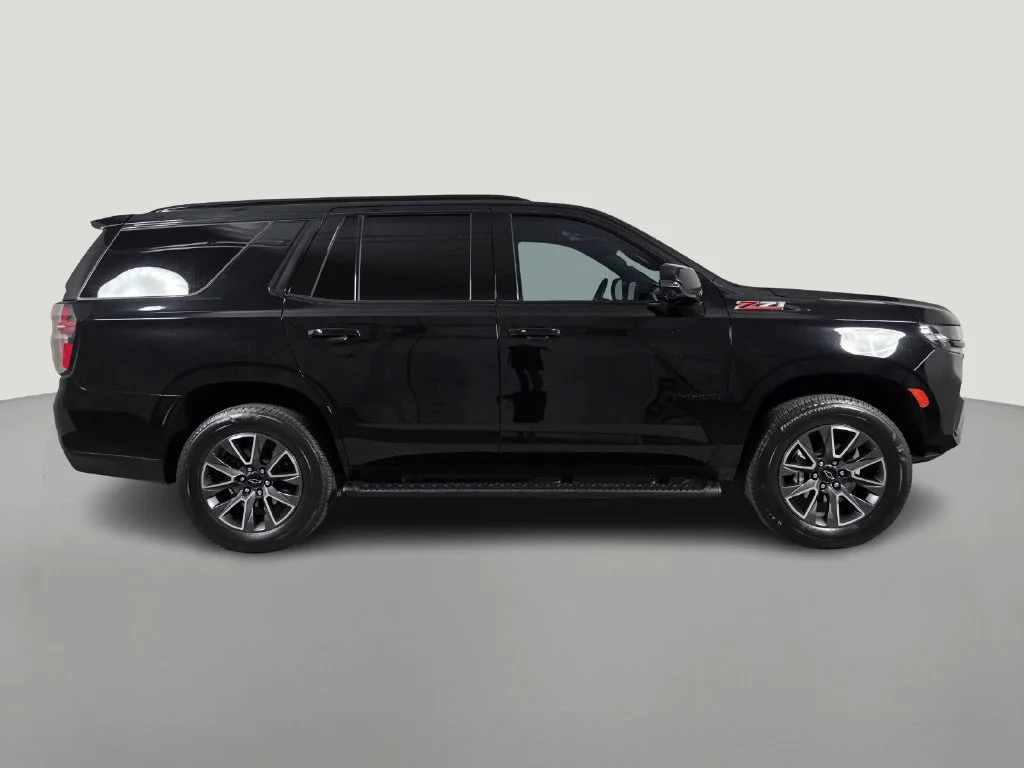 Used 2024 Black Chevrolet Z71 image 7