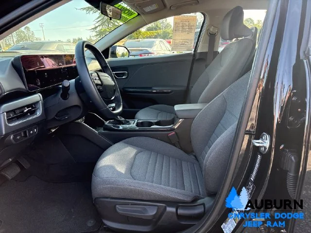 Used 2025 Black Kia EX image 11