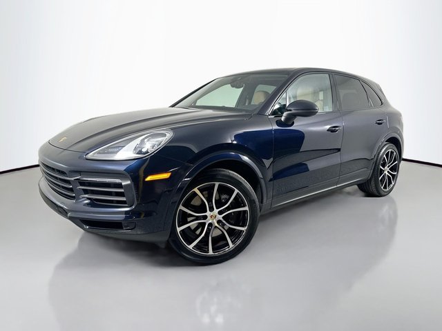 Pre-Owned 2023 Porsche Cayenne Platinum Edition With Navigation &amp; AWD
