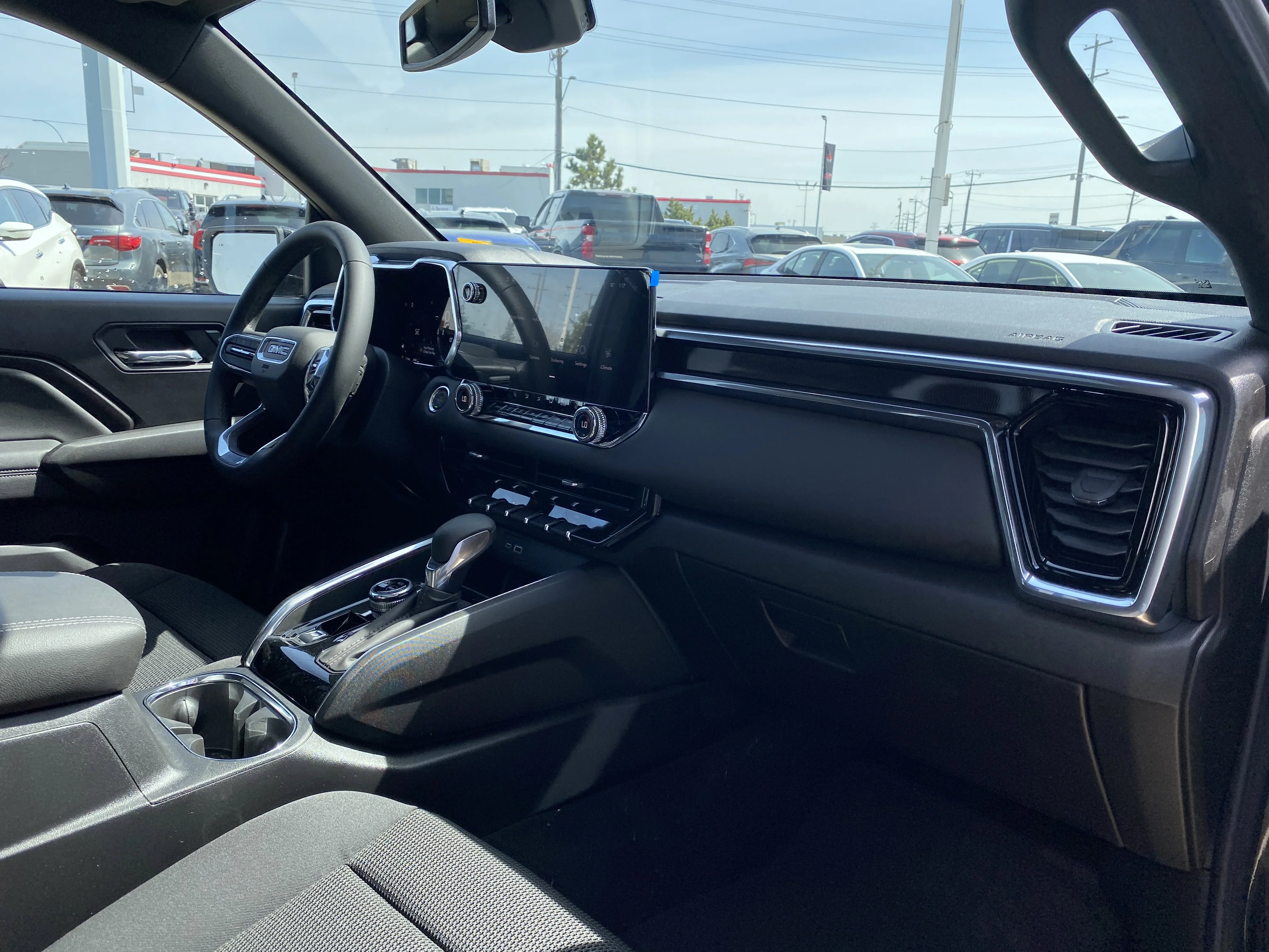 New 2026 ONYX BLACK GMC 4WD Elevation image 29