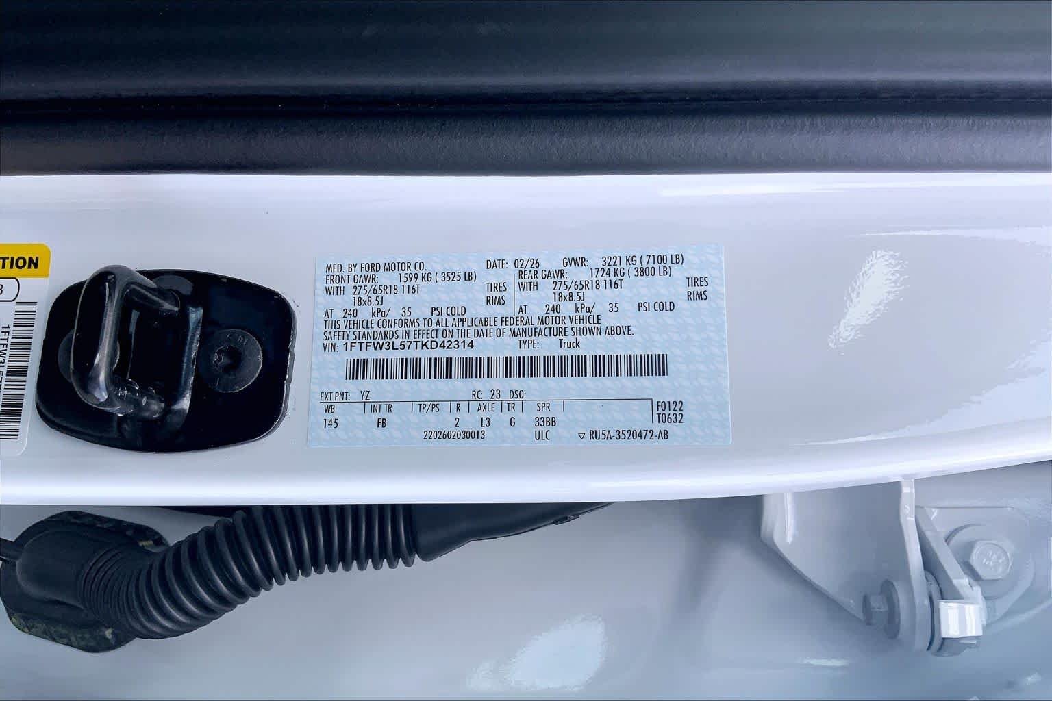 New 2026 Oxford White Ford XLT image 16