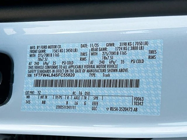 New 2025 Oxford White Ford Tremor image 21
