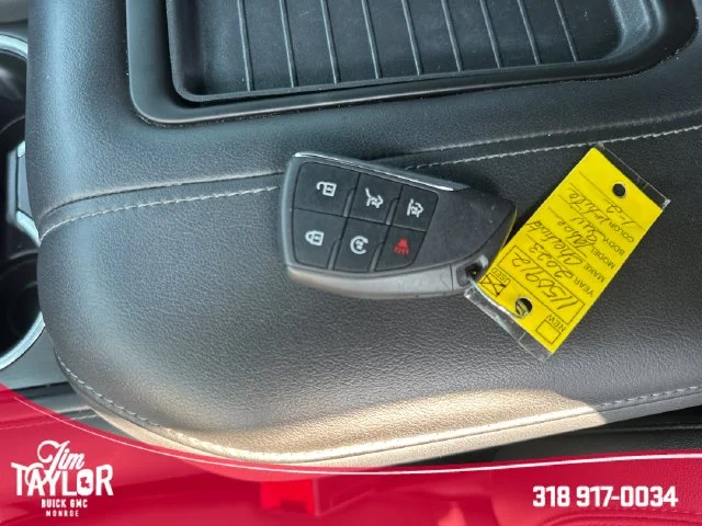 Used 2023 White Chevrolet LT image 30