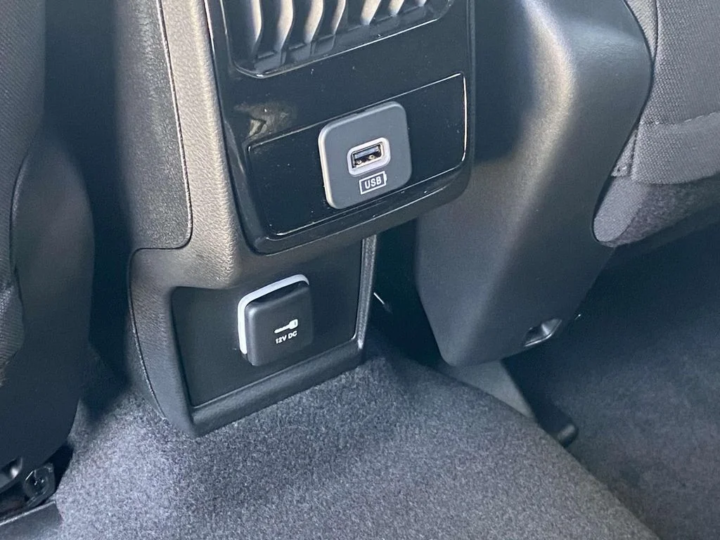 Used 2024 White Jeep Sport image 12