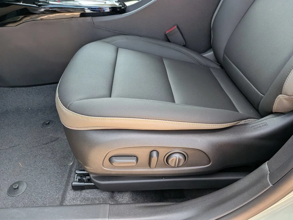2026 Chevrolet Trax Activ - Photo 13