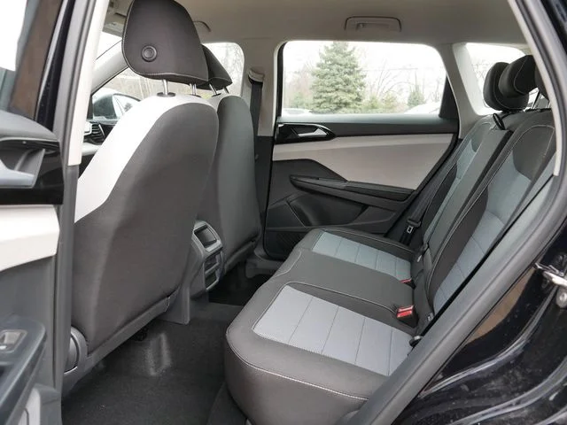 New 2026 Black Volkswagen 1.5T S image 8