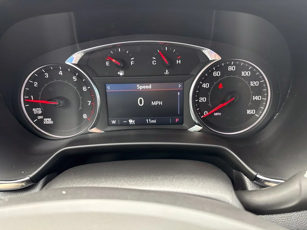 New 2026 Summit White Chevrolet 2LT image 15
