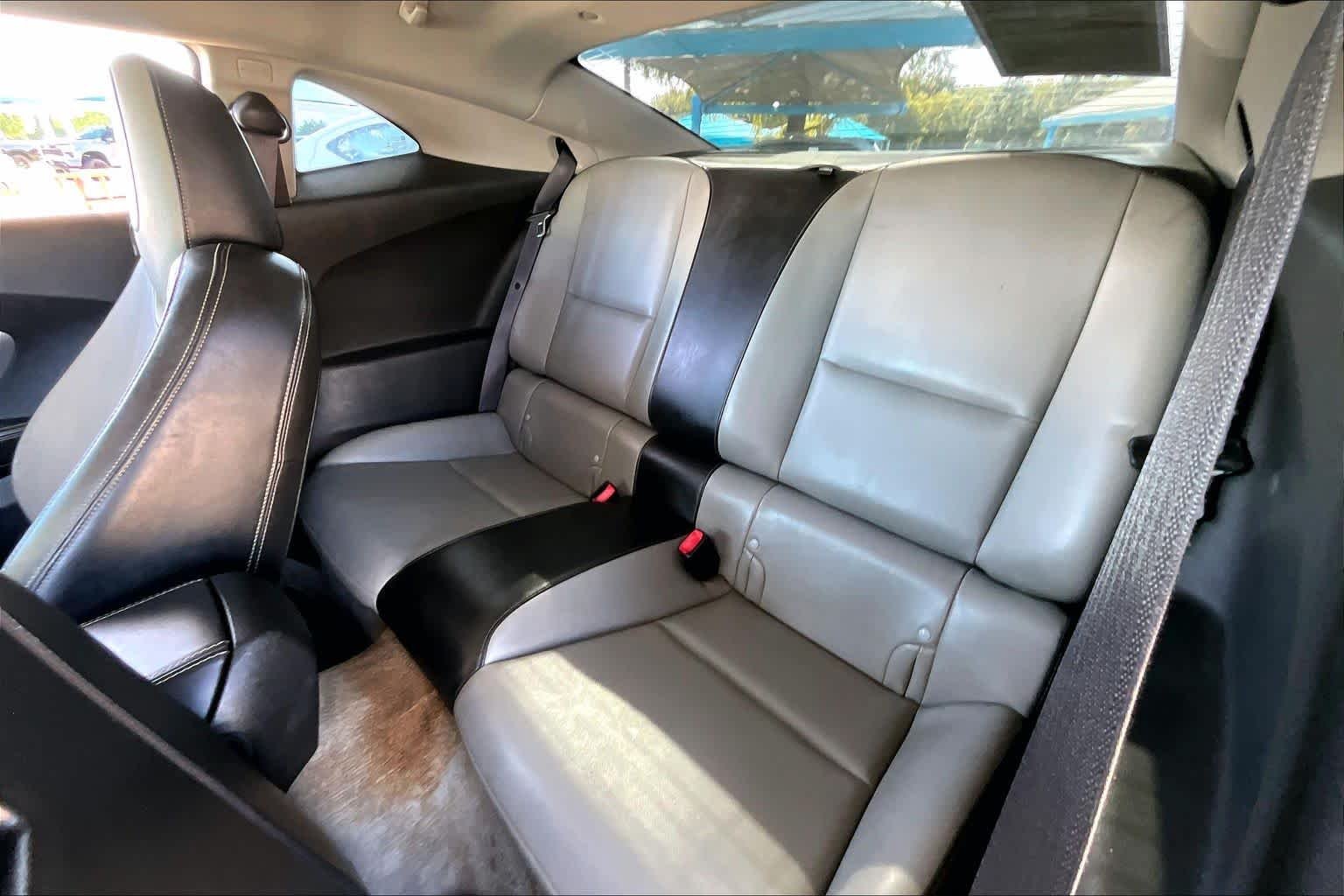 Used 2014 Crystal Red Tintcoat Chevrolet SS image 21