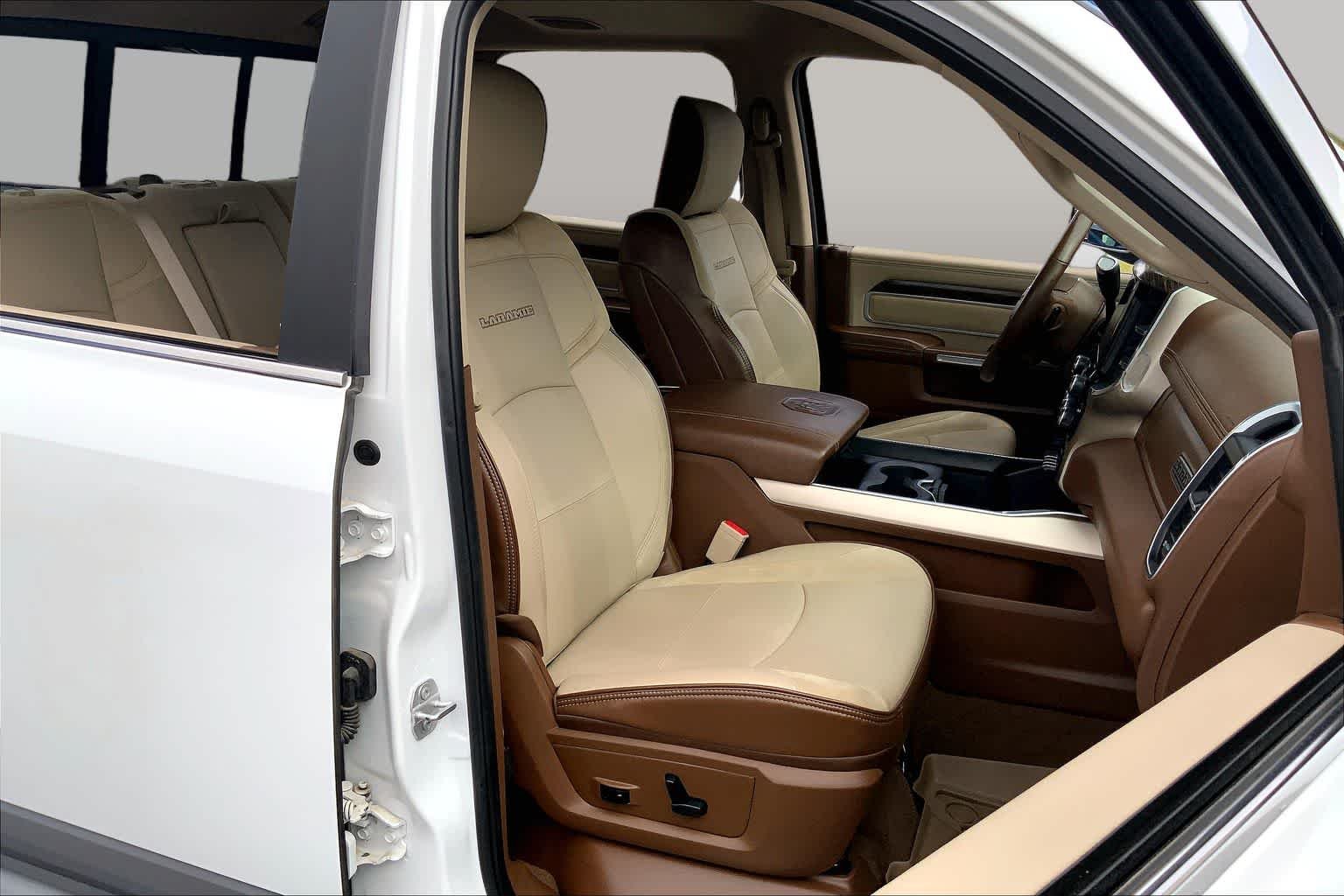 Used 2019 Bright White Clearcoat Ram Laramie image 9