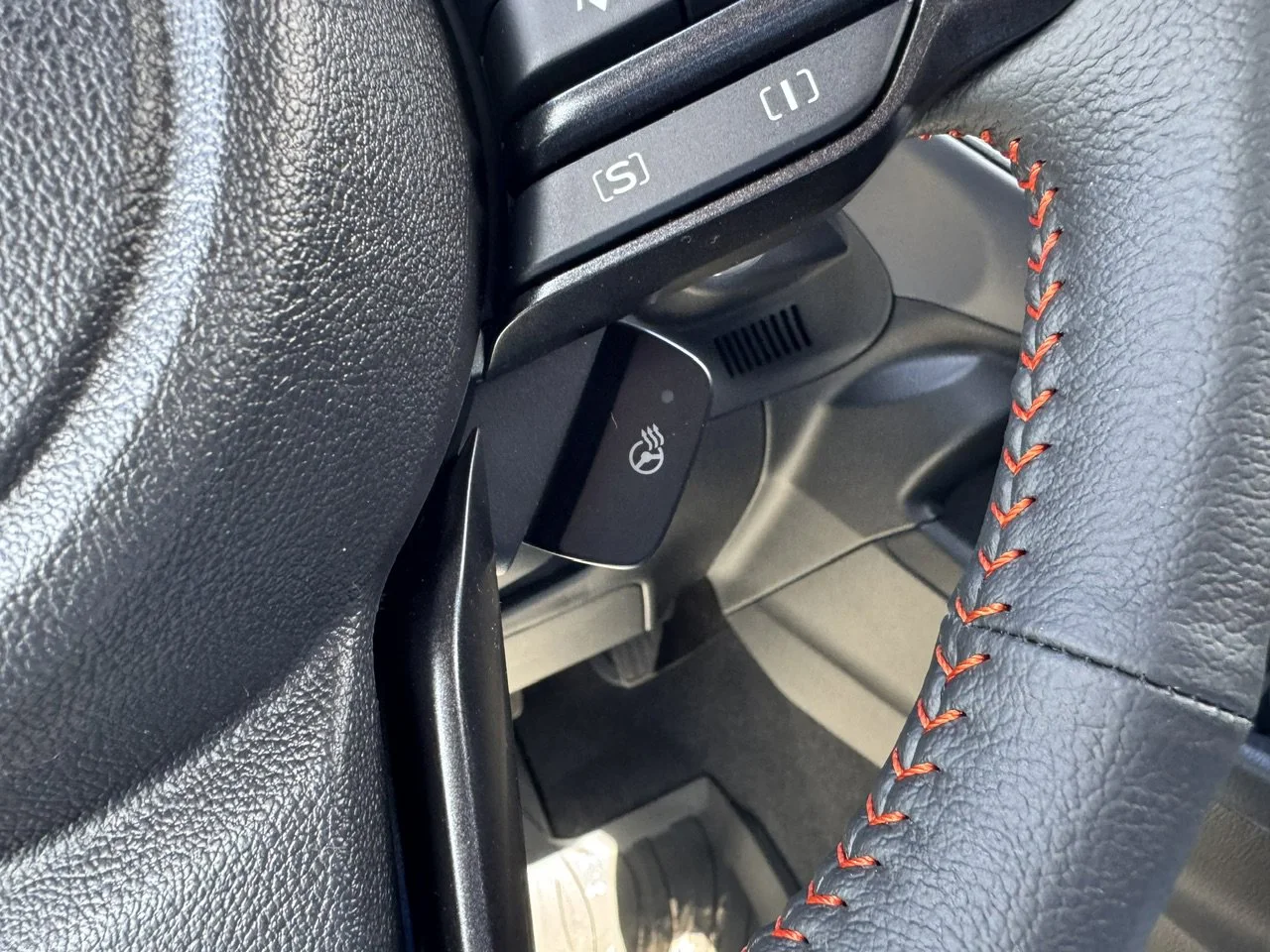 New 2026 Sand Dune Pearl Subaru Limited Hybrid image 31