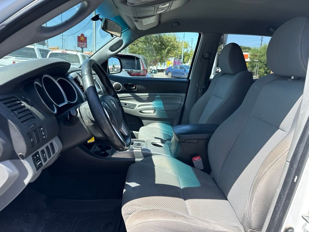 Used 2015 White Toyota PreRunner image 11