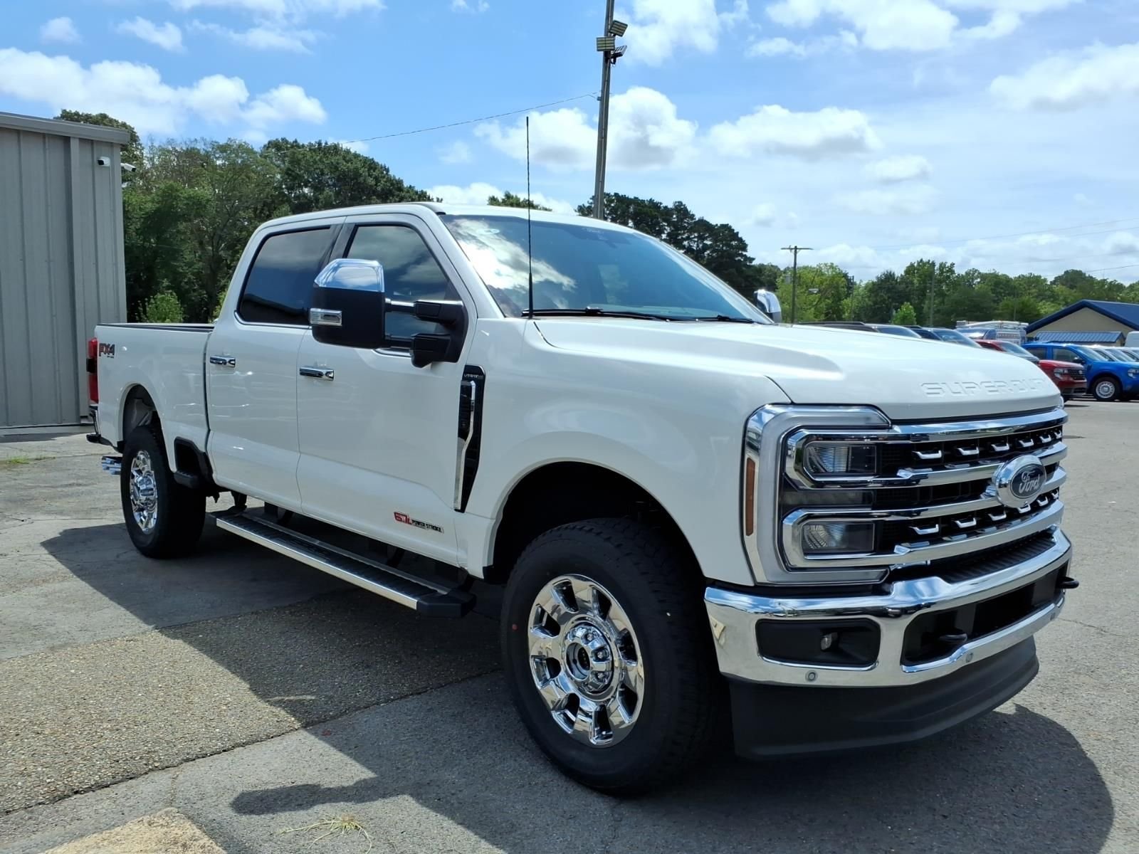 New 2026 Star White Metallic Tri-Coat Ford F-250® Lariat® image 6
