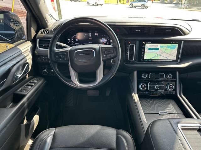 2022 GMC Yukon Denali - Photo 11