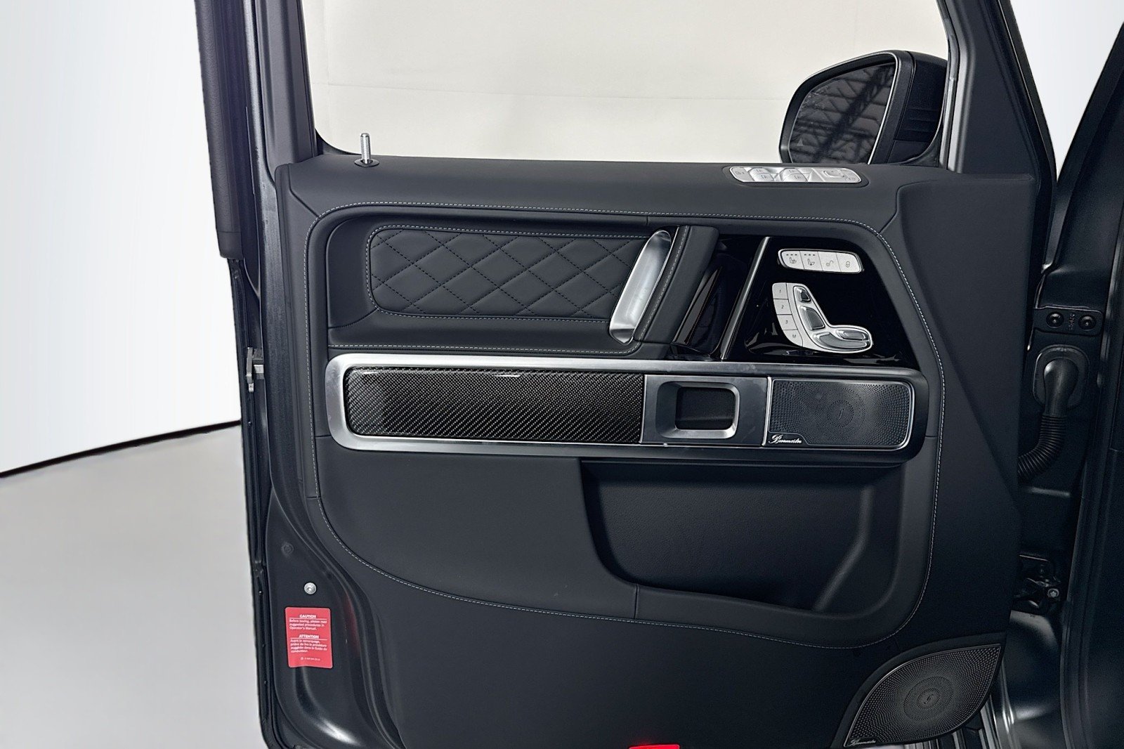 Certified Used 2025 MANUFAKTUR Night Black magno Mercedes-Benz AMG® G 63 image 21