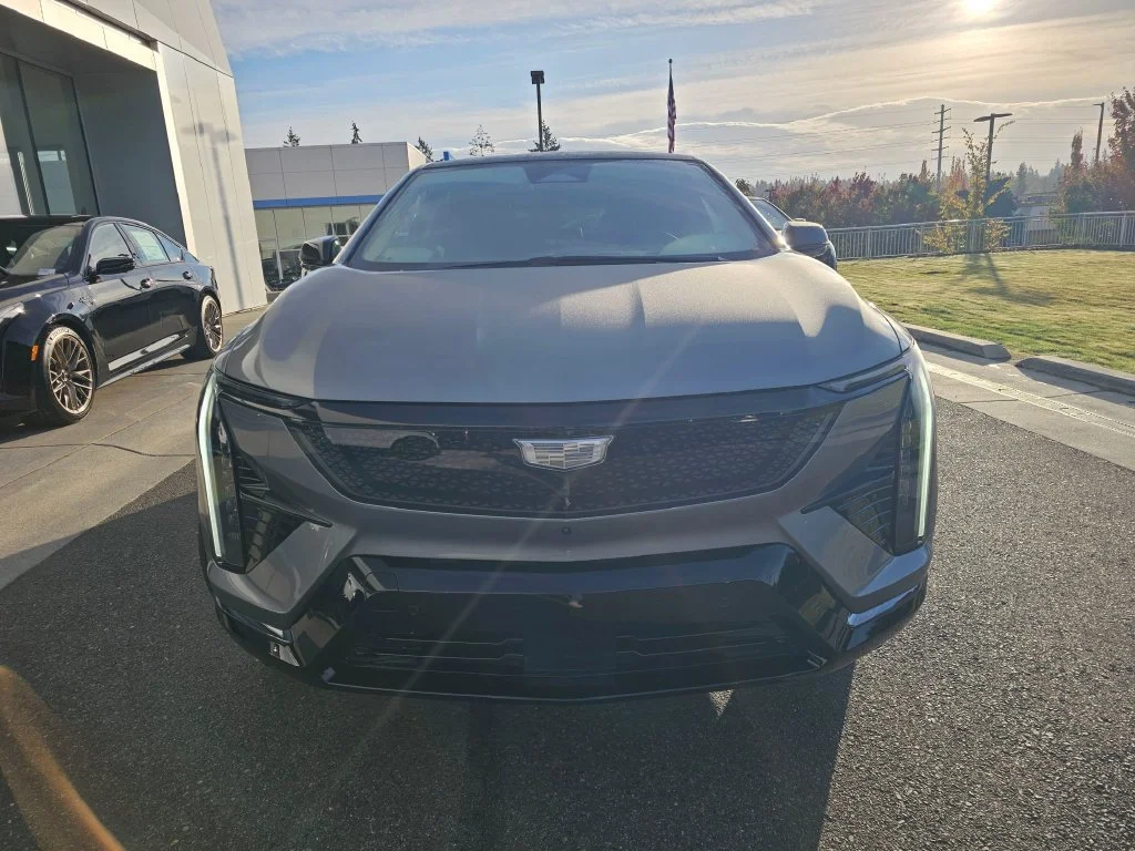 New 2027 Argent Silver Metallic Cadillac Sport image 2