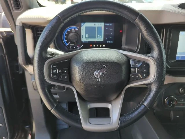 Used 2022 Red Ford Wildtrak image 12