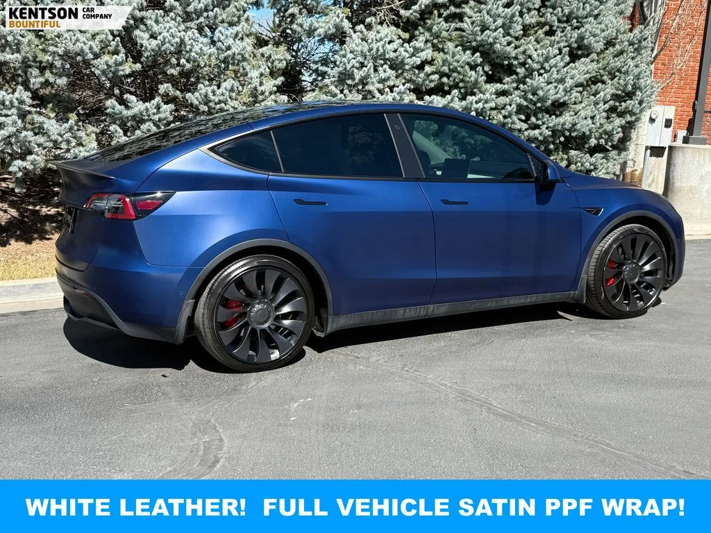Used 2022 Blue Tesla Performance image 8