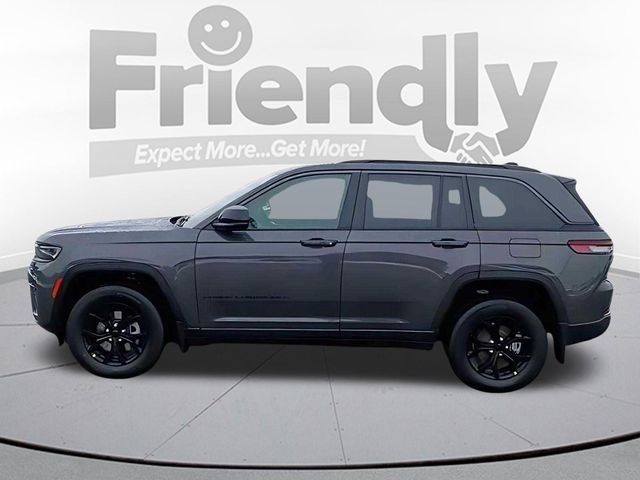 New 2026 Baltic Gray Metallic Clear-Coat Exterior Paint Jeep Altitude image 2