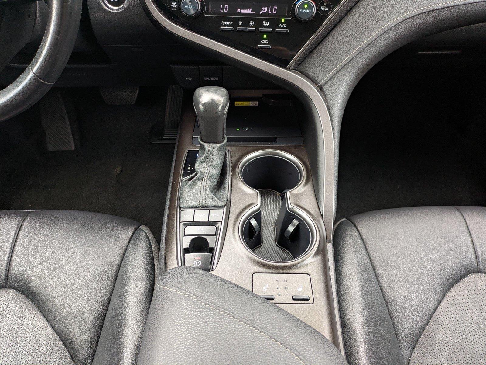 Used 2024  Toyota XSE image 18