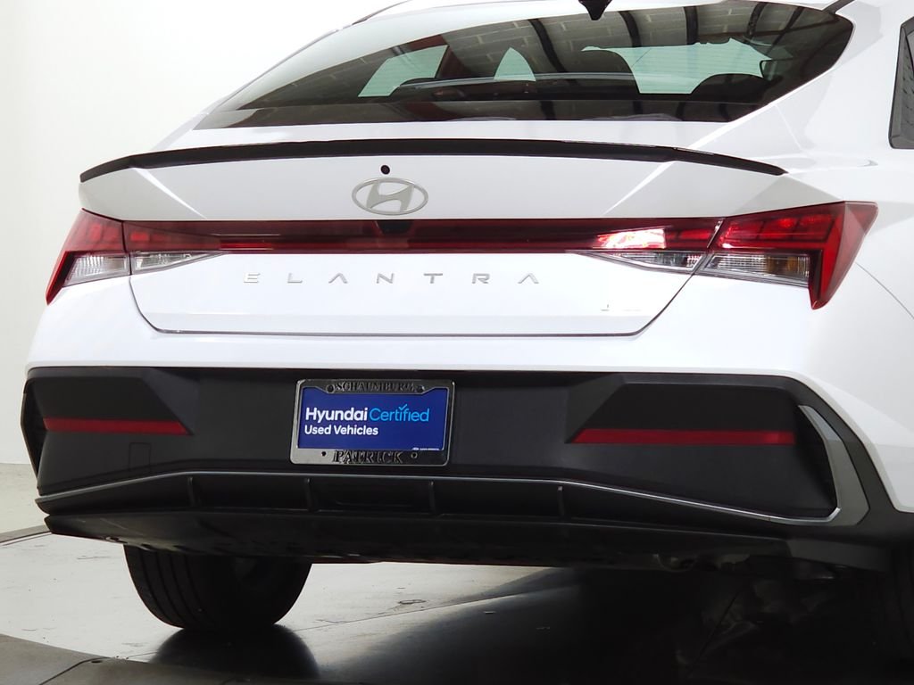 2025 Hyundai Elantra Blue - Photo 10