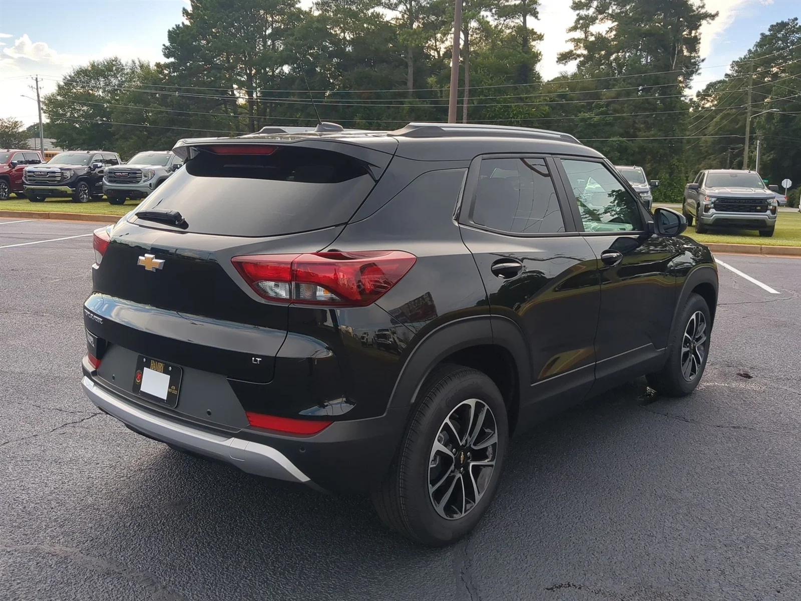New 2026 Mosaic Black Metallic Chevrolet LT image 32