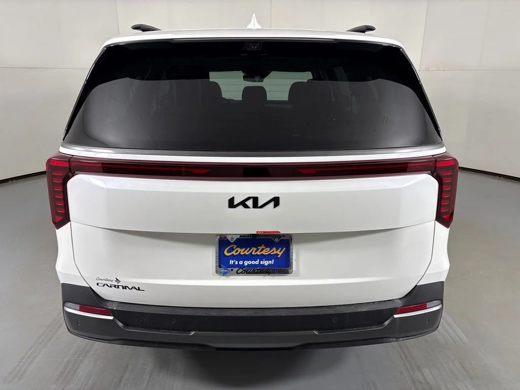 New 2026 Snow White Pearl Kia SX Prestige image 7