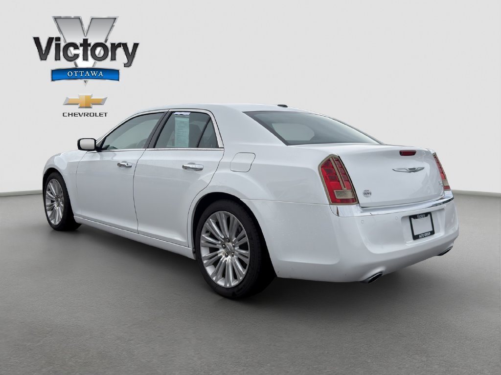 Used 2012 White Chrysler C image 4