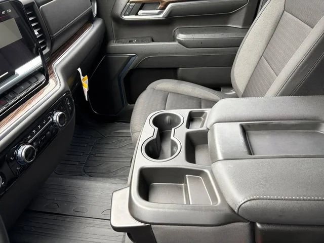 2024 GMC Sierra 1500 Elevation - Photo 25