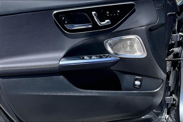 2025 Mercedes-Benz C-Class Sedan C 300 - Photo 13
