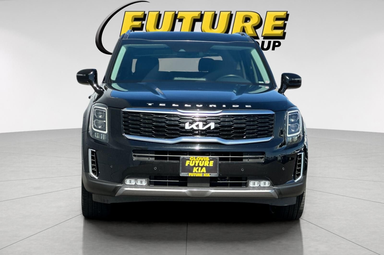 Used 2022 Black Kia SX image 9