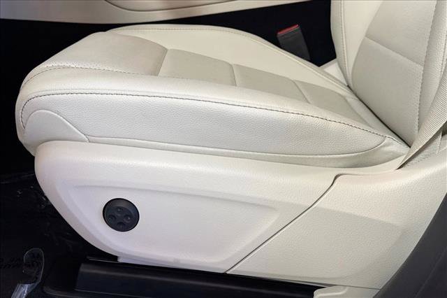 New 2026 Polar White Mercedes-Benz GLE 450 image 47