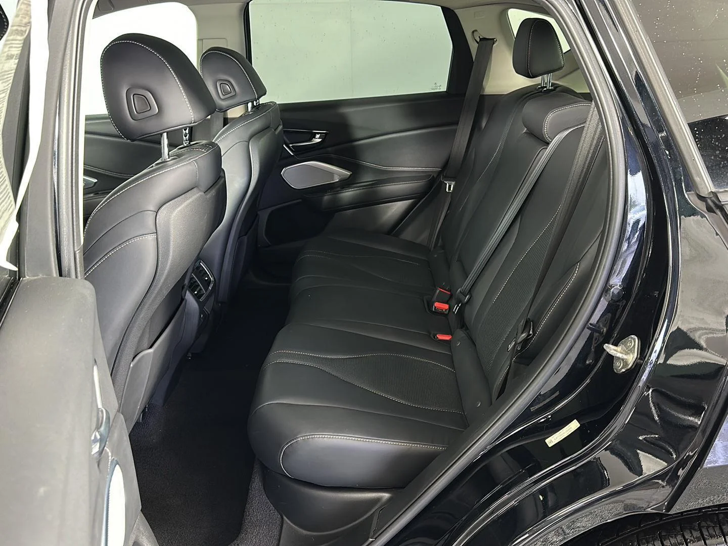 Used 2019 Majestic Black Pearl Acura SH-AWD w/Tech image 21