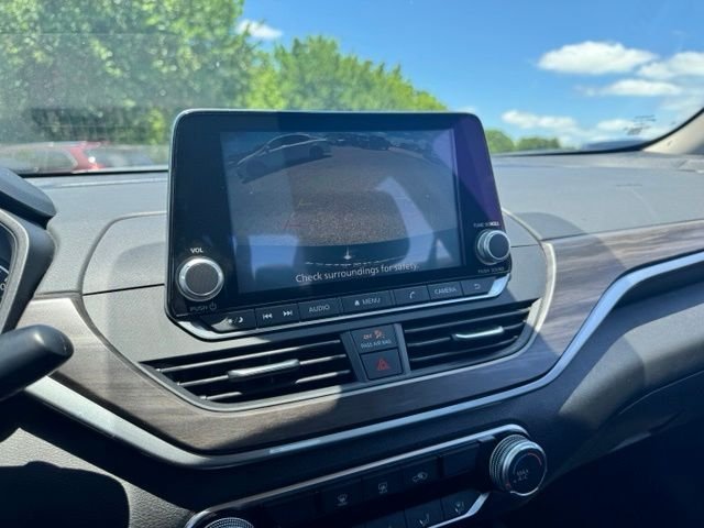 2025 Nissan Altima SV - Photo 24