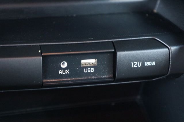 Used 2020 Clear White Kia LX image 6