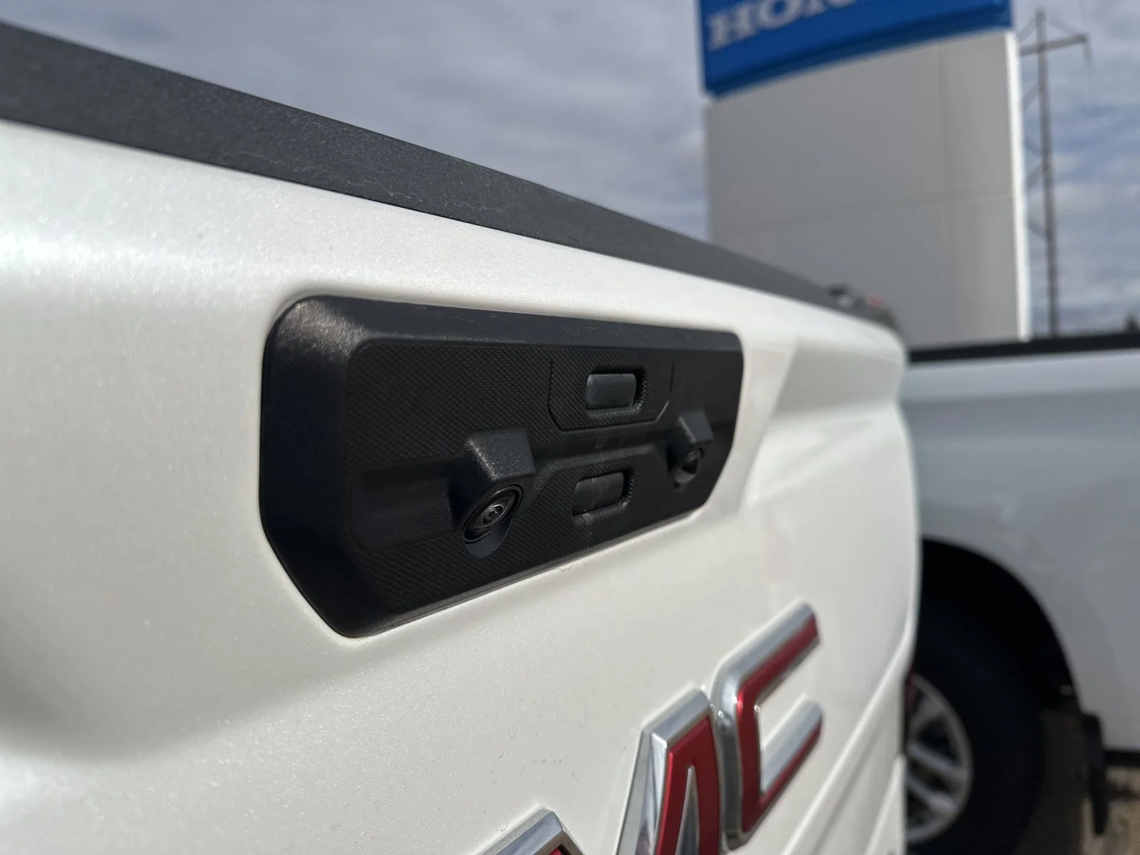 2024 GMC Sierra 1500 Denali - Photo 10