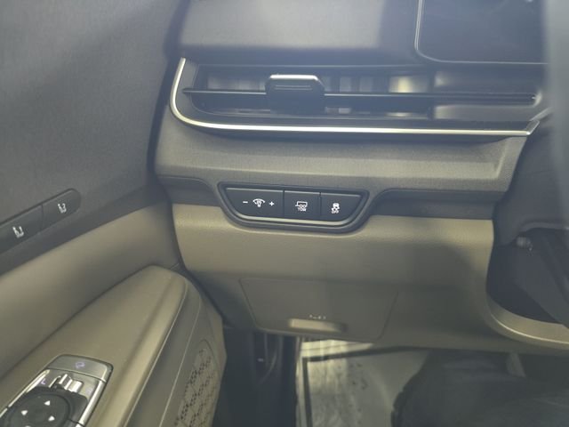 Certified Used 2025 White Kia EX image 20